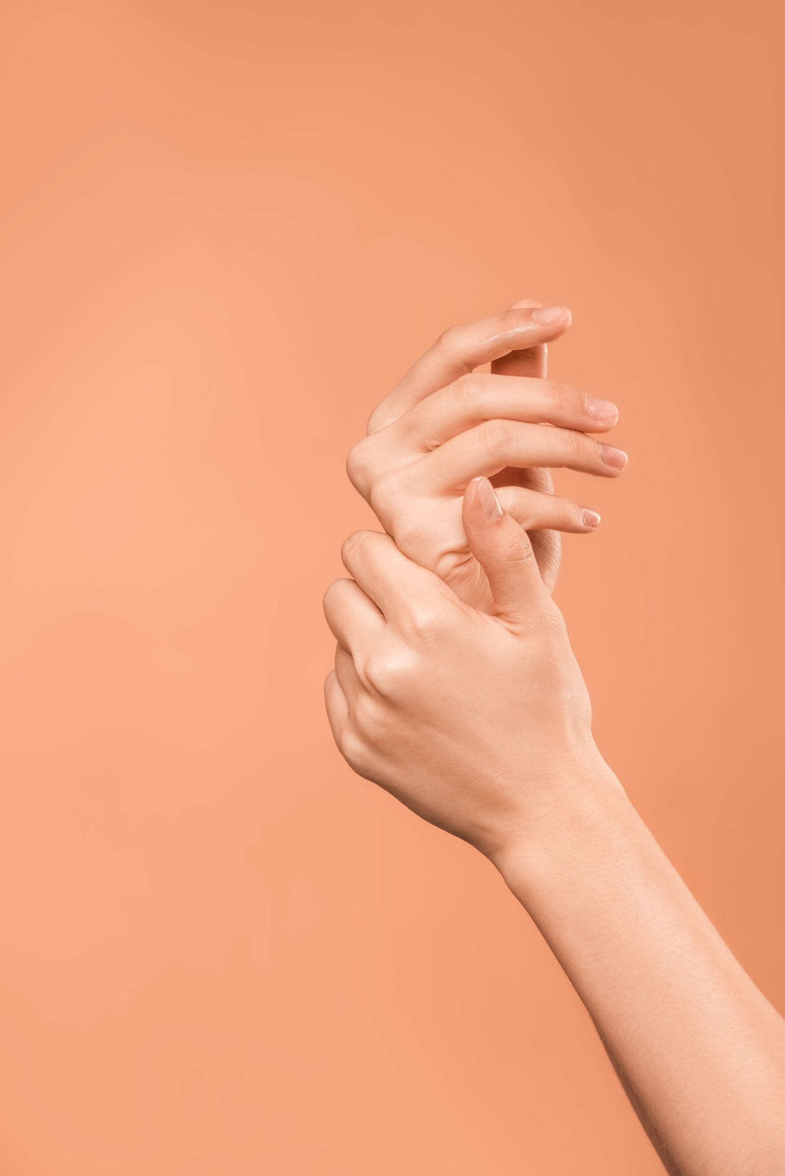Niacinamidă 10% din farmacie: pori, sebum, nu e rutina cu retinol